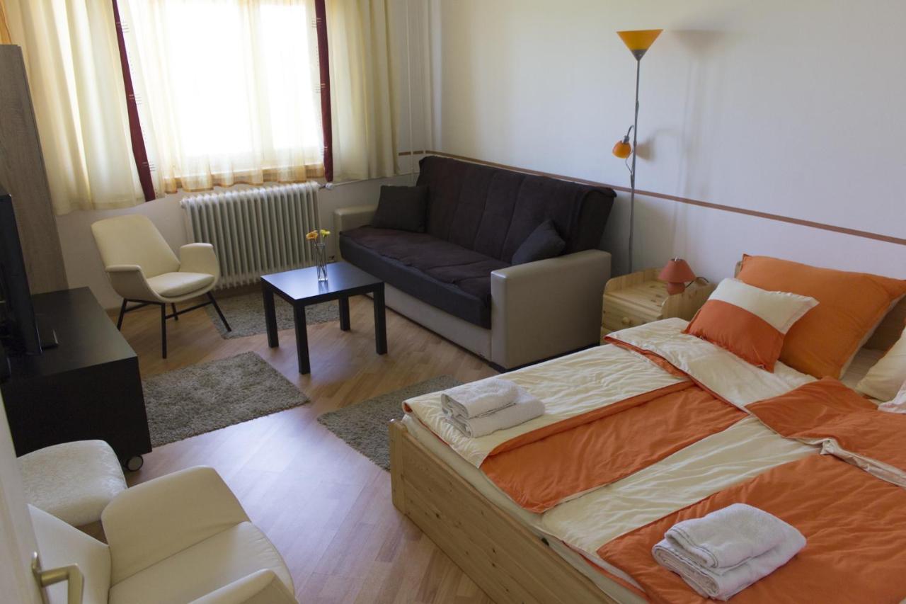 Apartman "A" Szeged Exterior photo